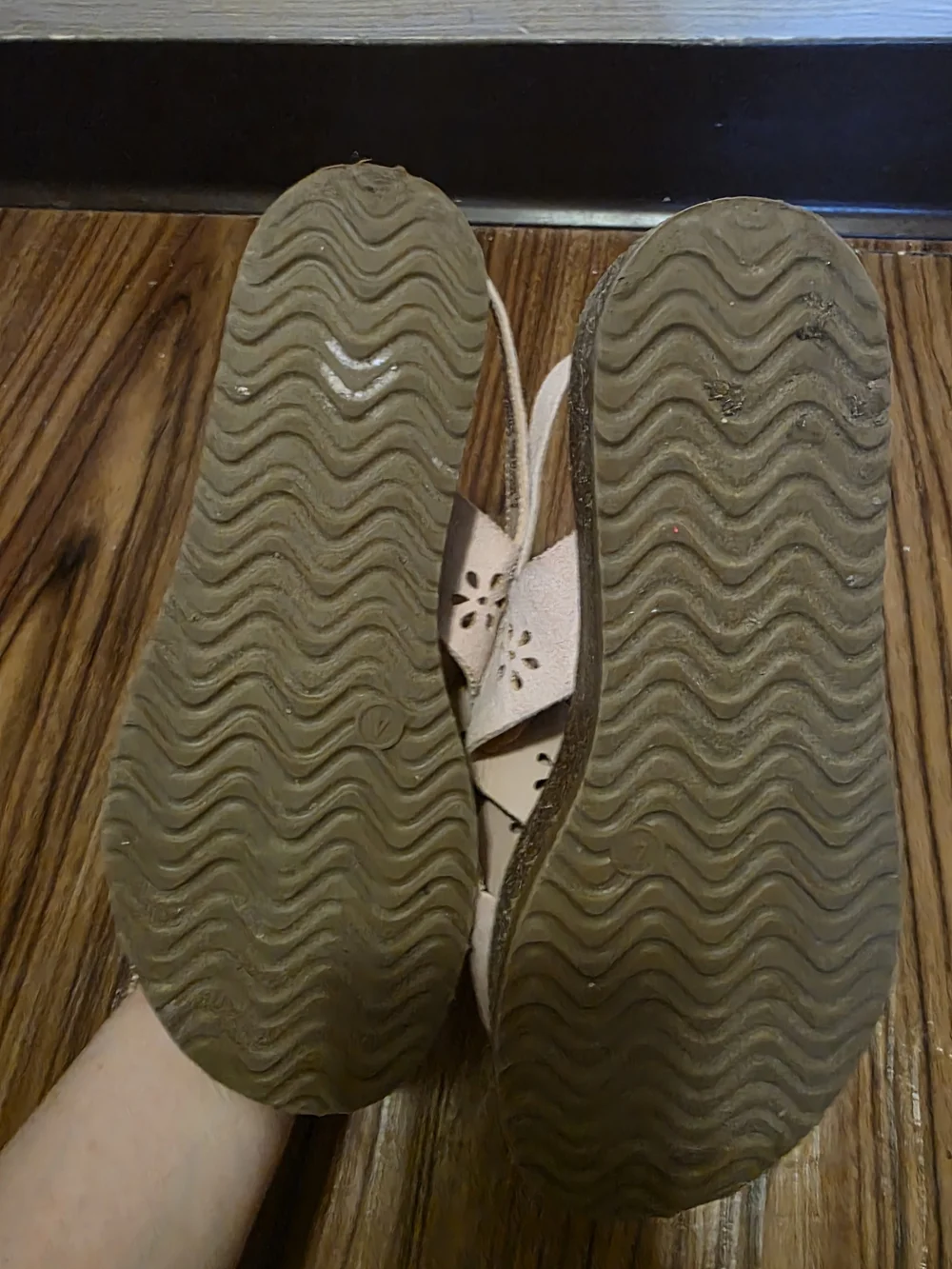 Old Navy Girls Floral Cutout Crisscross Slingback Sandals - Beige